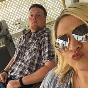 Meet your Posher, Shelbi